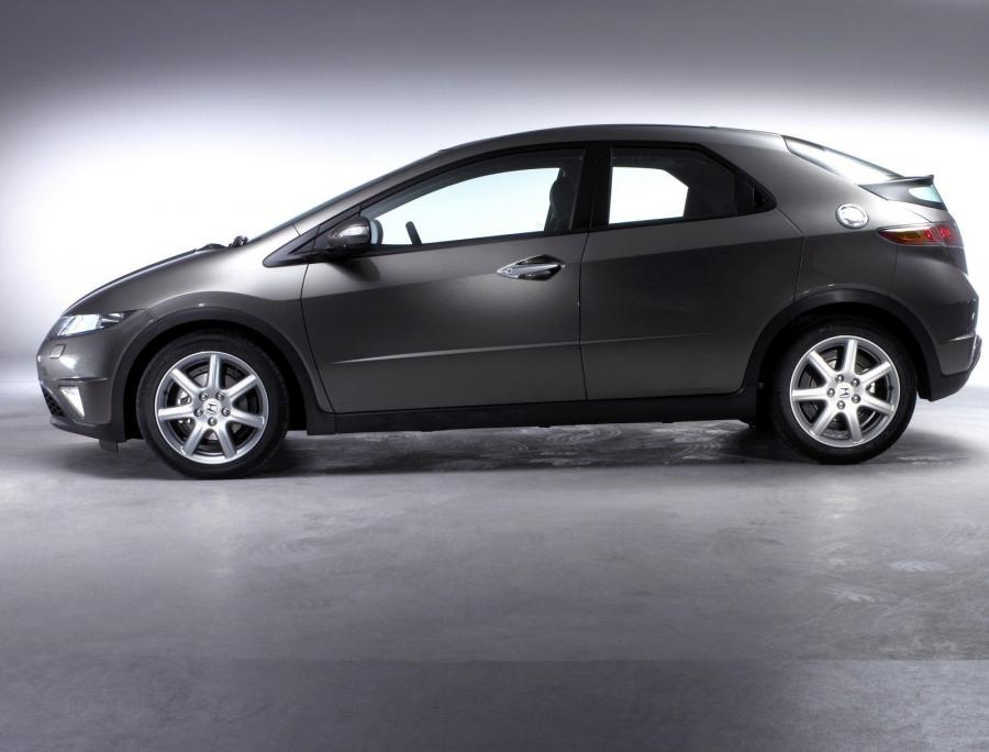  Honda Civic 2006 года  (фото 7 из 32)